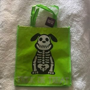 adorable lime green Halloween dog tote/treat bag🎃